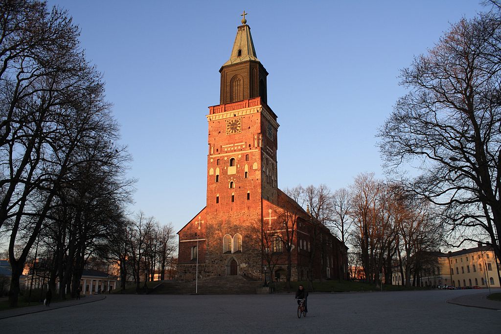 芬兰高端旅游之图尔库大教堂